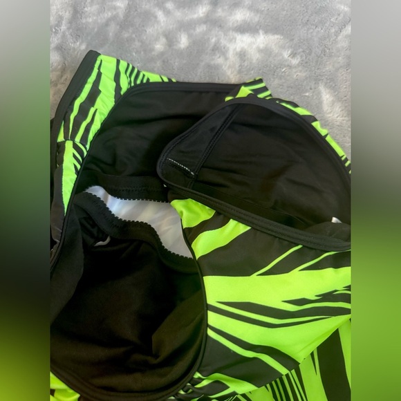Modlily Brand New Size Medium Bathing Suit Set: Neon Green Patchwork Tankini Set - Picture 5 of 10